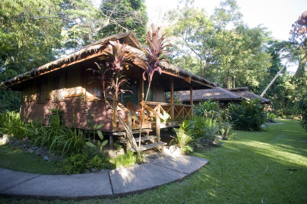 Walindi Plantation Resort Kimbe Exterior photo